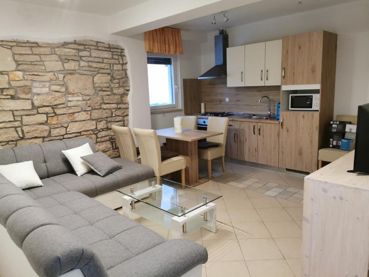 Meressa Paolia Apartments Novigrad  Luaran gambar