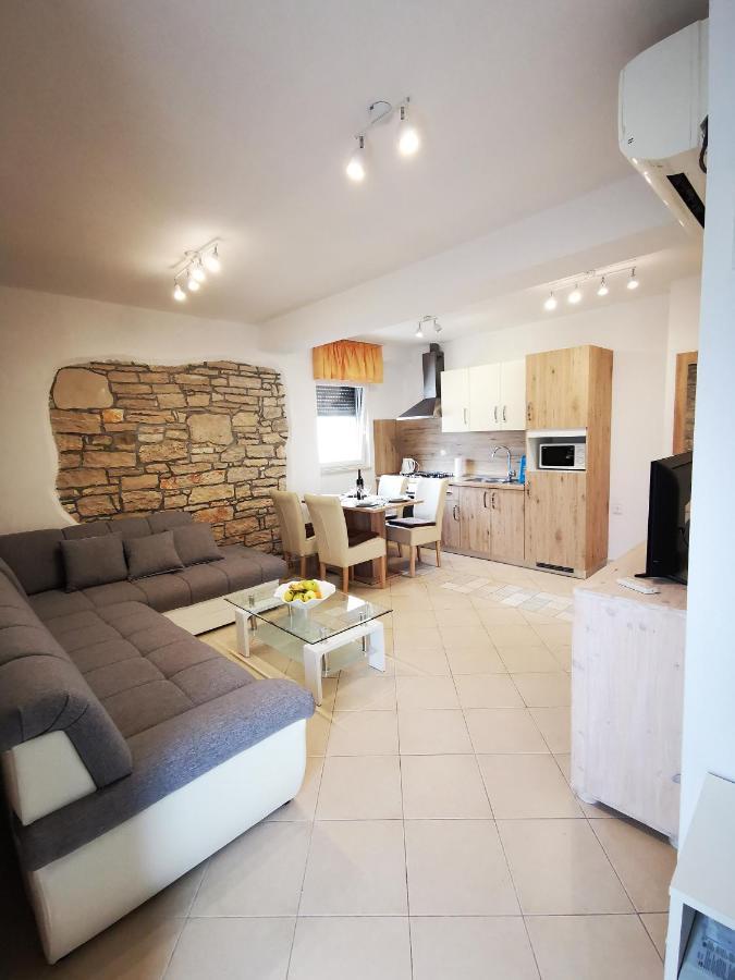 Meressa Paolia Apartments Novigrad  Luaran gambar
