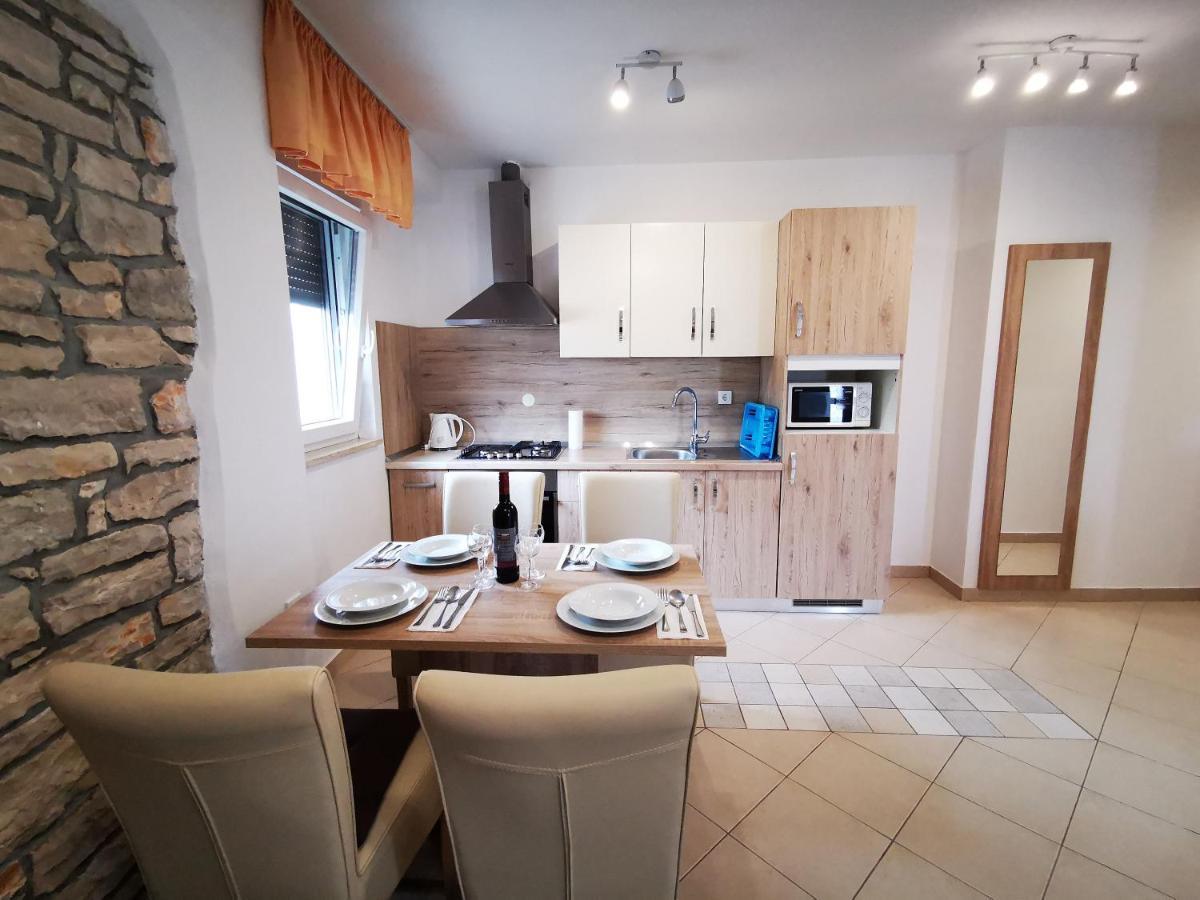 Meressa Paolia Apartments Novigrad  Luaran gambar