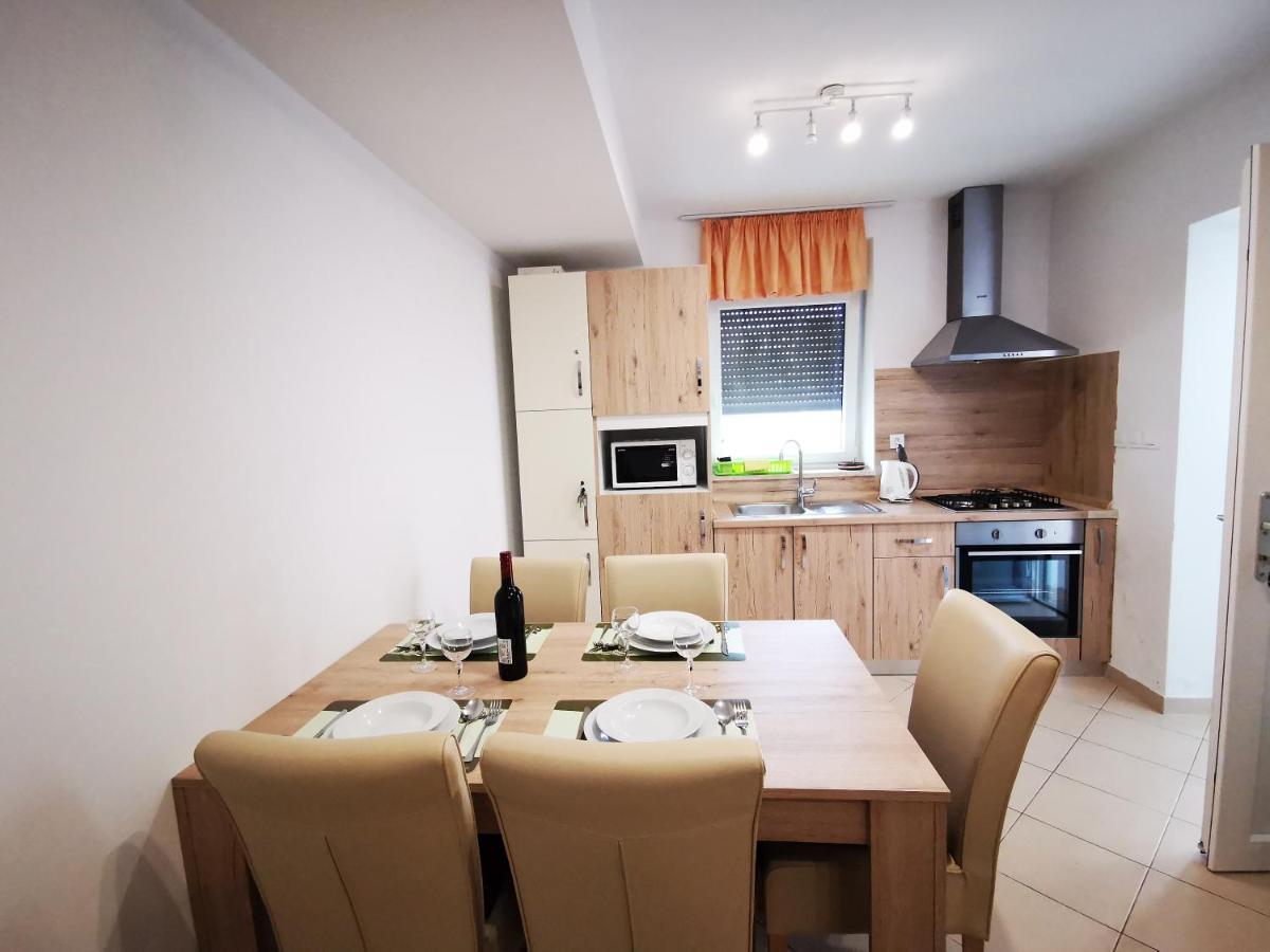 Meressa Paolia Apartments Novigrad  Luaran gambar