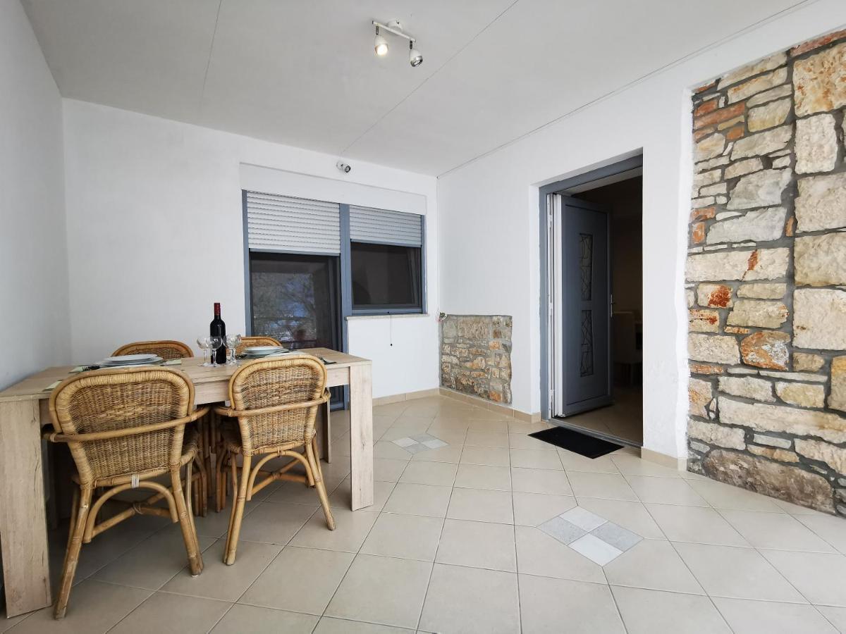 Meressa Paolia Apartments Novigrad  Luaran gambar