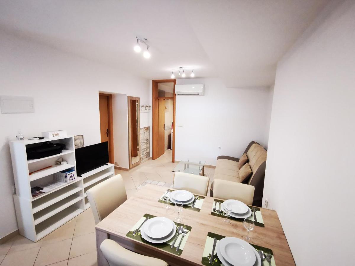 Meressa Paolia Apartments Novigrad  Luaran gambar
