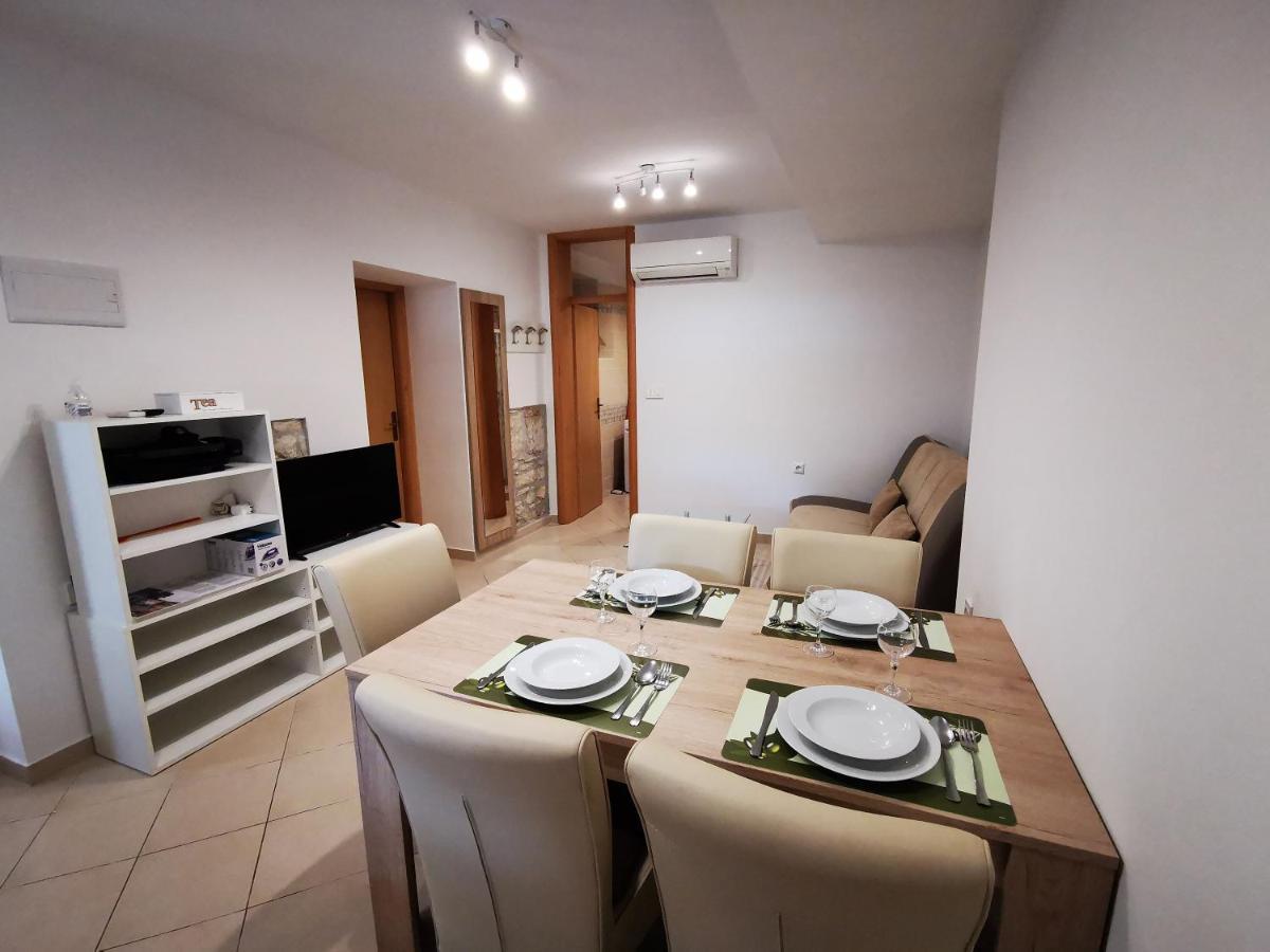 Meressa Paolia Apartments Novigrad  Luaran gambar