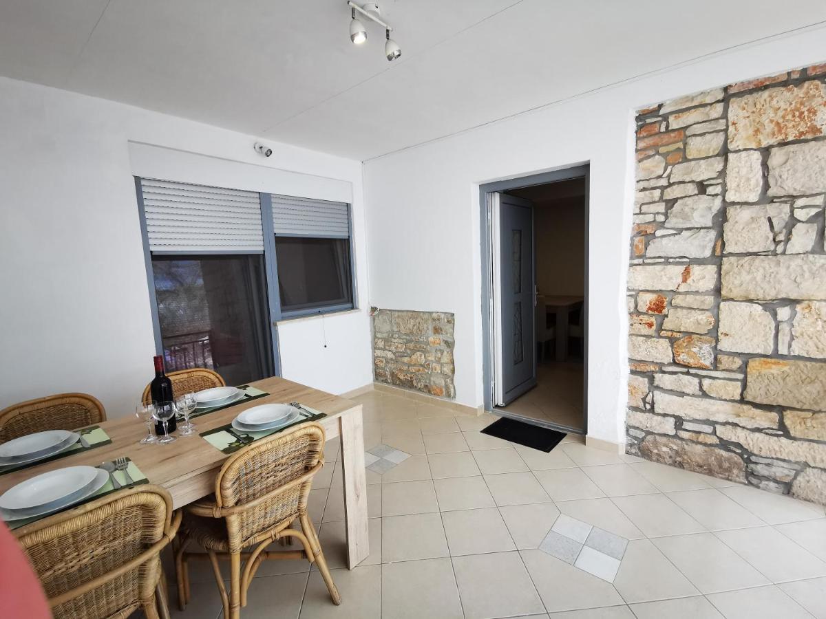 Meressa Paolia Apartments Novigrad  Luaran gambar