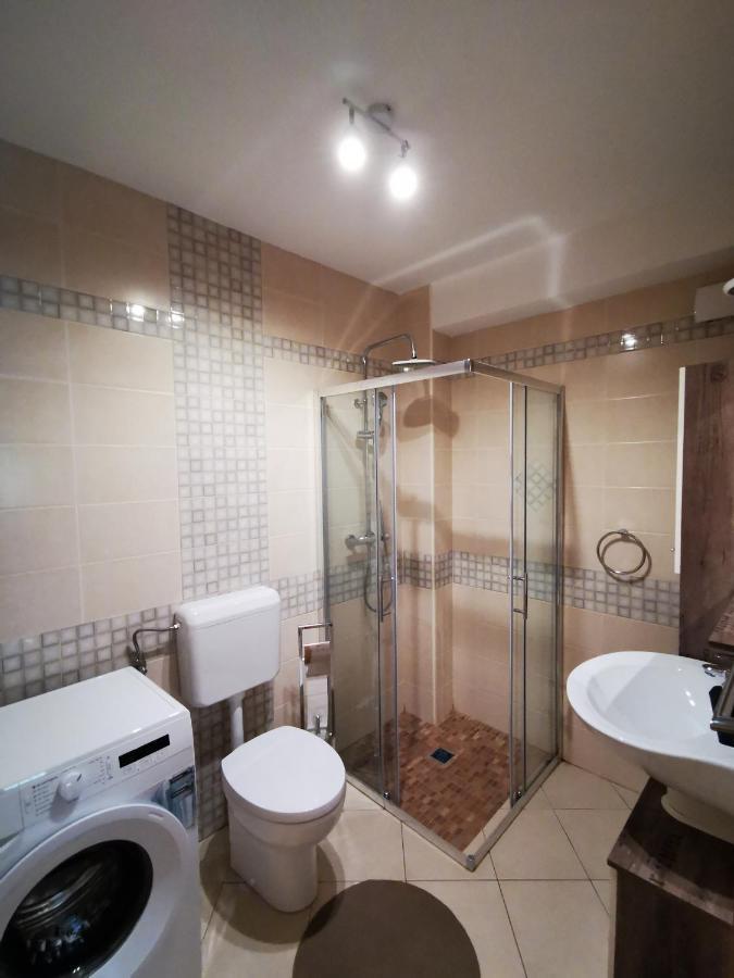 Meressa Paolia Apartments Novigrad  Luaran gambar