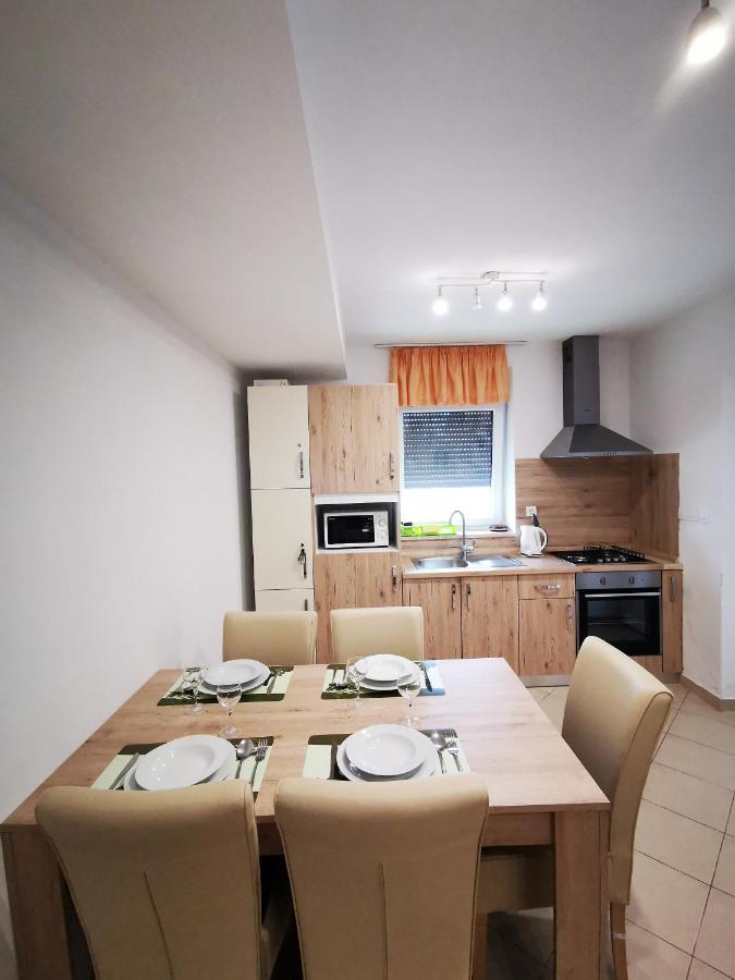 Meressa Paolia Apartments Novigrad  Luaran gambar