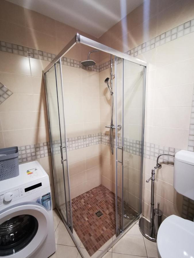 Meressa Paolia Apartments Novigrad  Luaran gambar